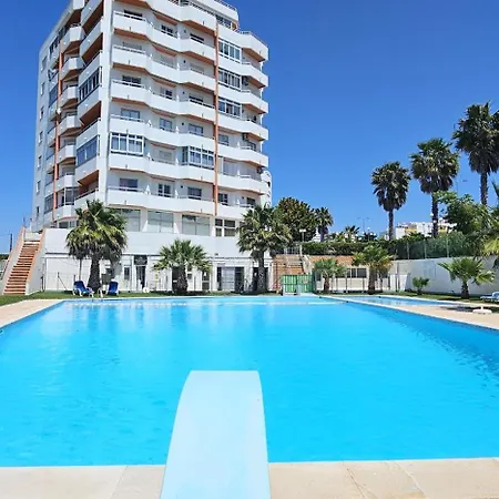 Vaumar Ii With Pool In Da Rocha *